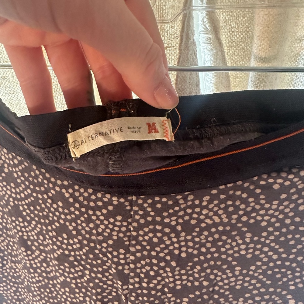 Alternative apparel leggings